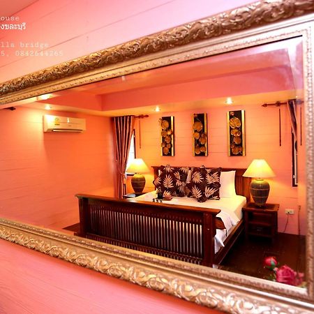 Love Bridge House บ้านสะพานรัก Сангхла-Бури Номер фото
